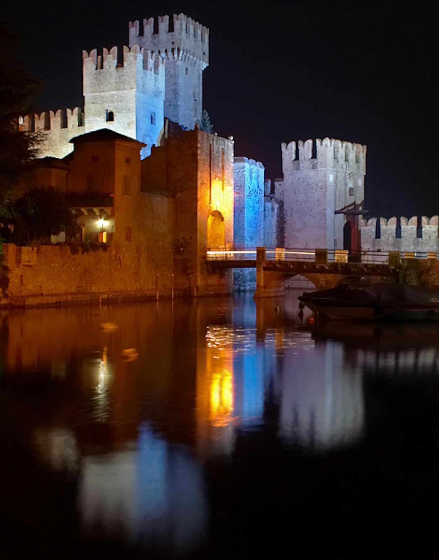 The Riva Apartment Sirmione Exterior photo