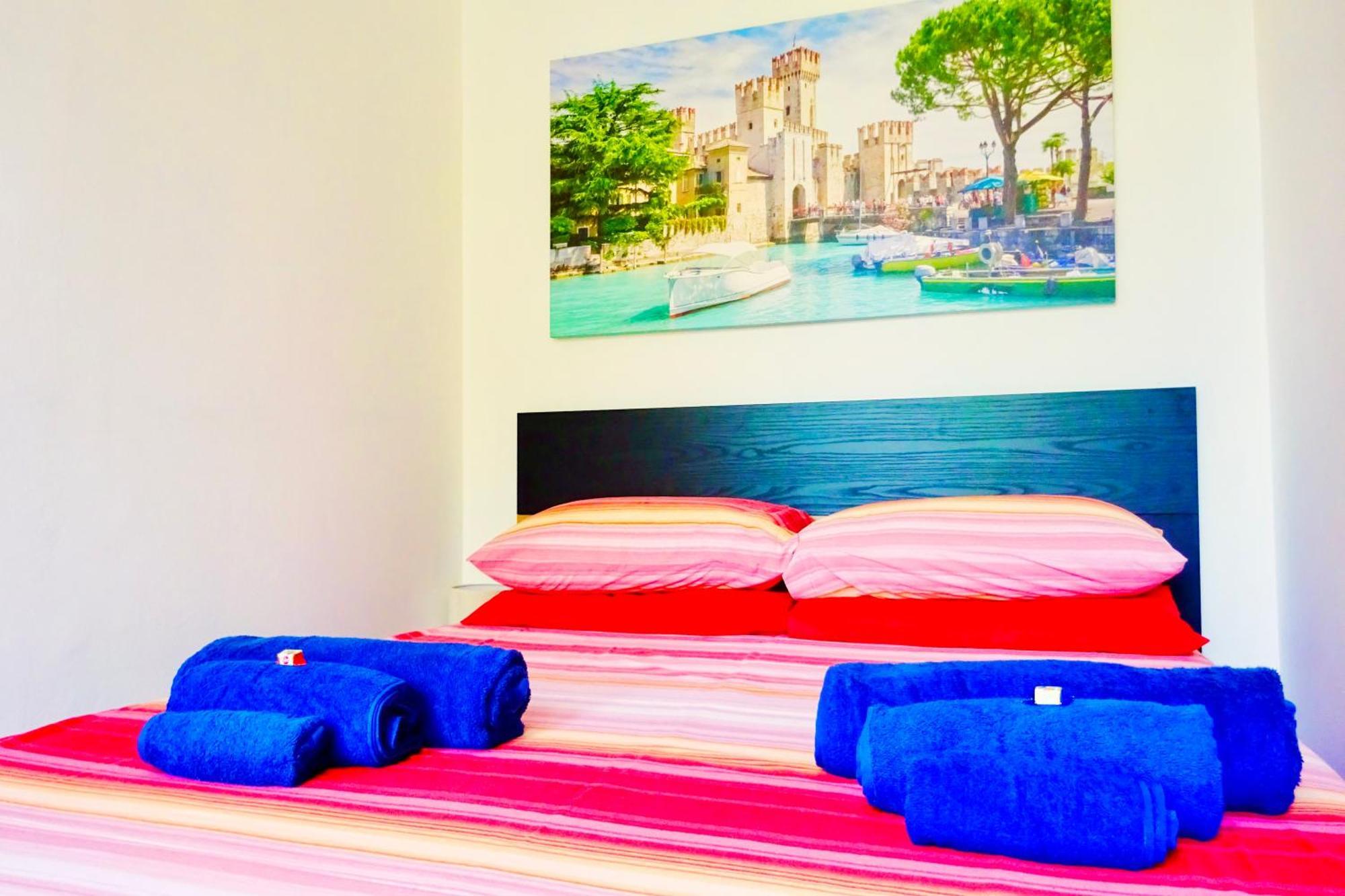 The Riva Apartment Sirmione Exterior photo